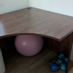 Corner Table All Wood 