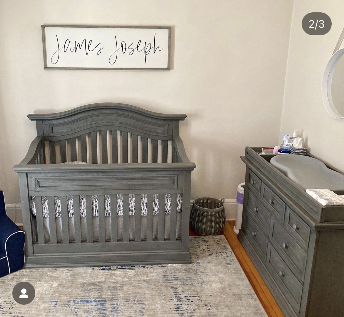 BRAND NEW IN THE BOX Oxford Baby Richmond 4in1 Convertible Crib for