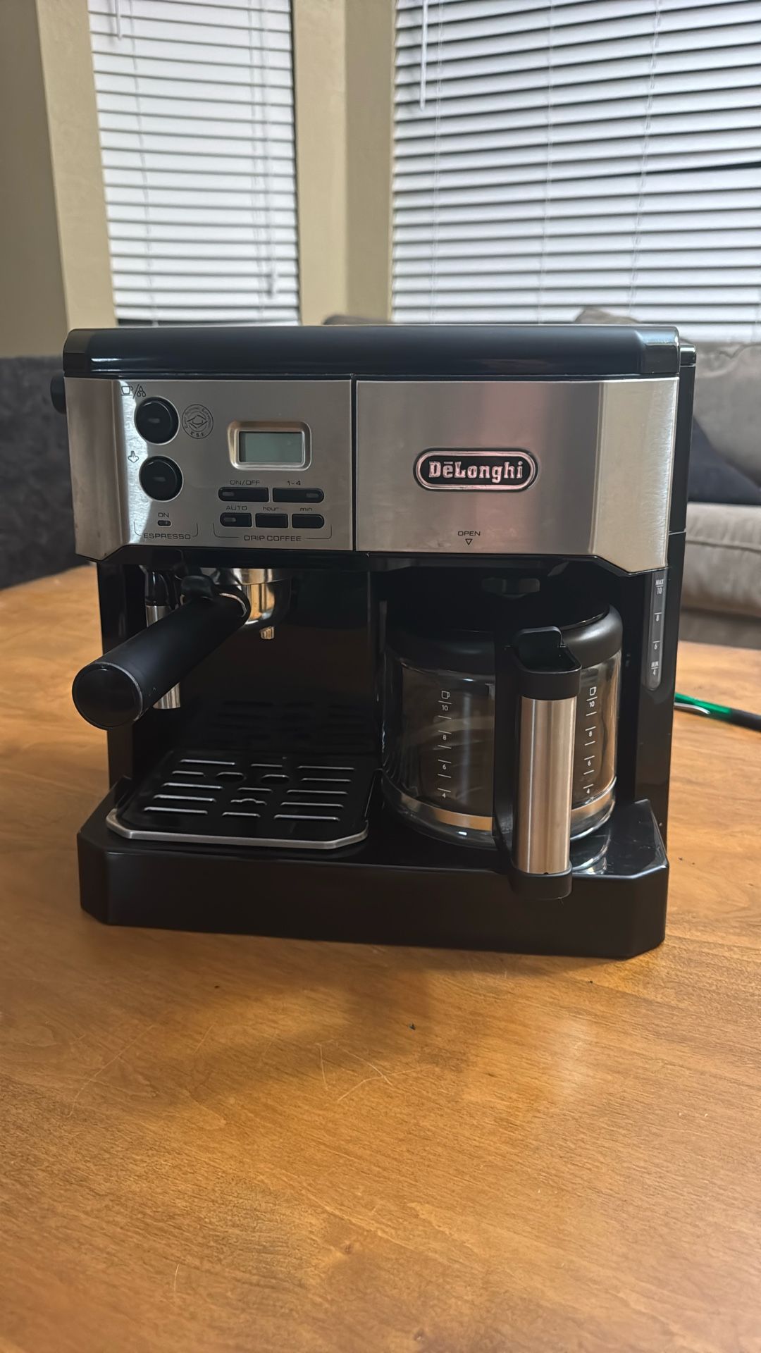 DeLonghi Coffee/espresso Machine