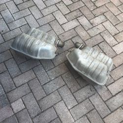 Dodge Challenger Resonators 