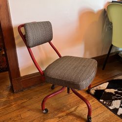 Vintage Swivel Metal Cushioned Office Chair 
