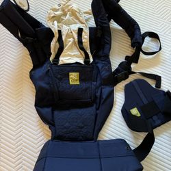 LÍLLÉbaby Complete Embossed Luxe Six-Position 360° Ergonomic Baby and Child Carrier