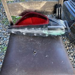 2017-2022 Toyota Prius Prime Left Rear Bumper Turn Signal Light OEM 81(contact info removed)0