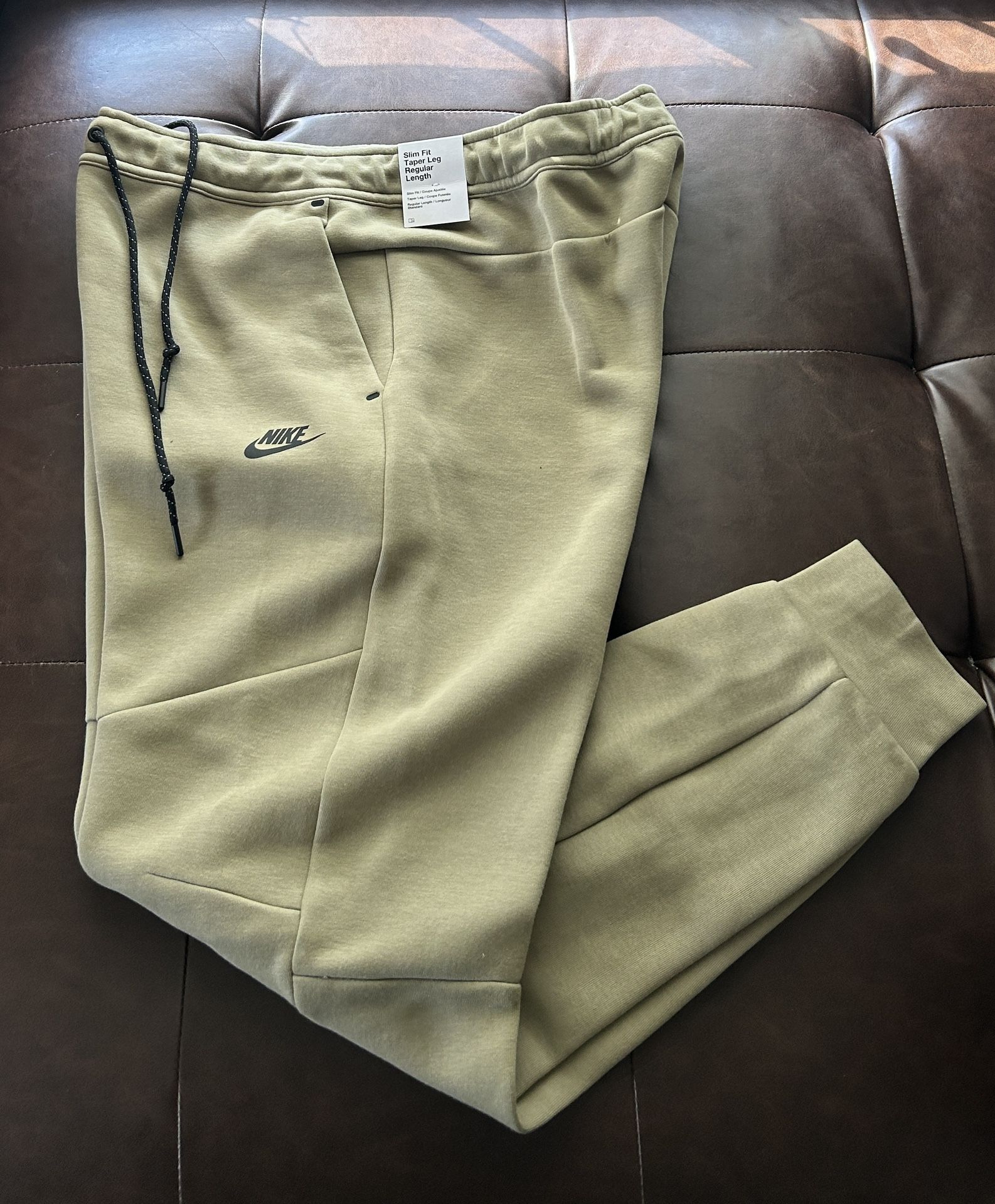 Nike Tech Fleece Joggers Pants