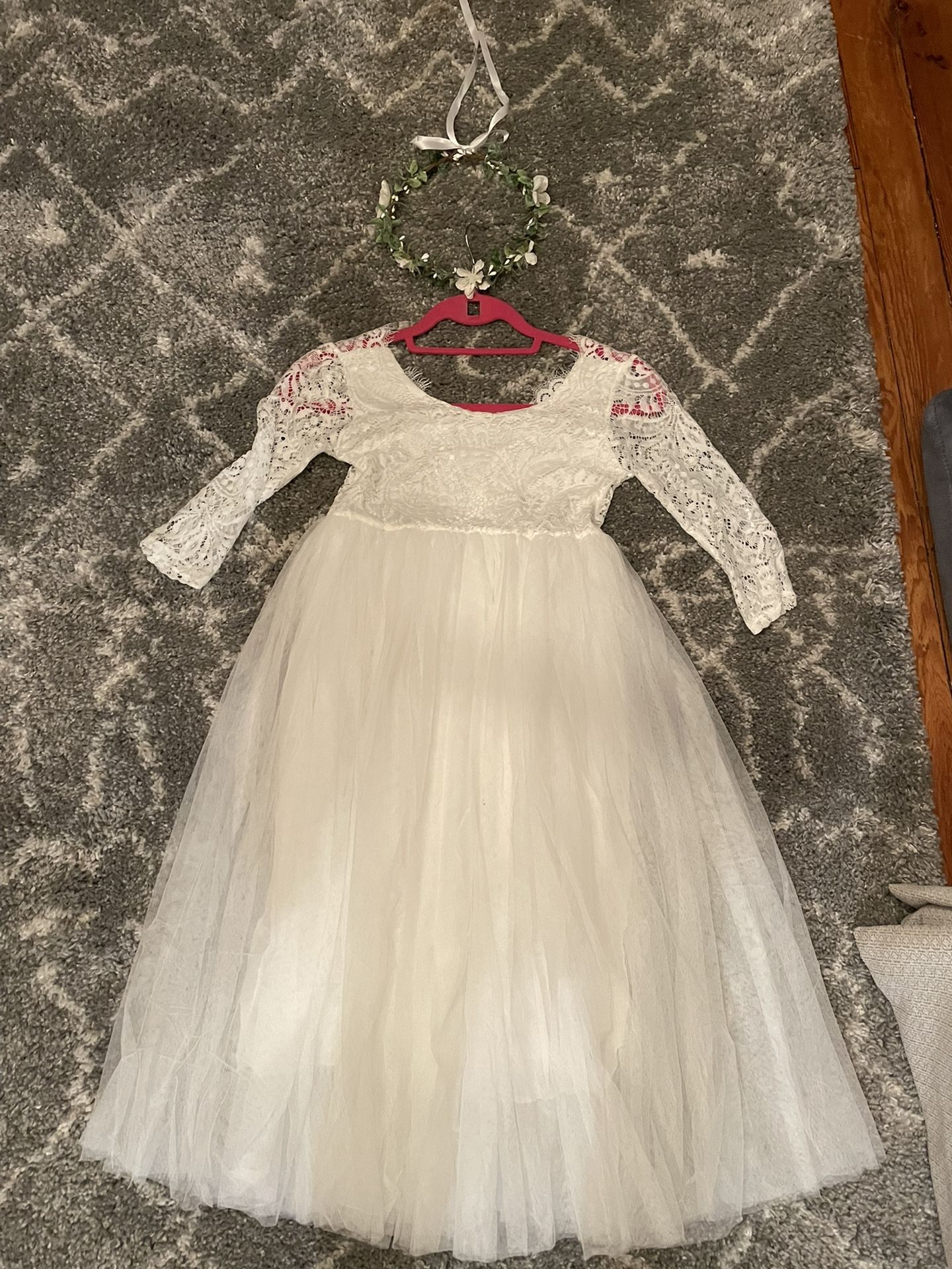 Gorgeous Girls Empire Waist Guipure Lace And Tulle Dress, Size 7-8 (Great For Flower Girl Or Communion Dress w/ Artificial Wreath For Head, NEVER WORN