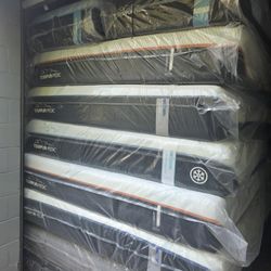 Tempurpedic Closeout 