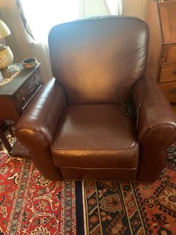 Leather electric recliner