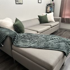 Modern Couch W/Ottoman 