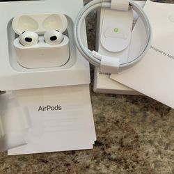 Apple Airpods  