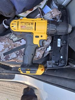 DeWalt DCD771 20V Cordless Drill Driver $80. Milwaukee saw $125.  Makita drill -flashlight combo kit charger$80