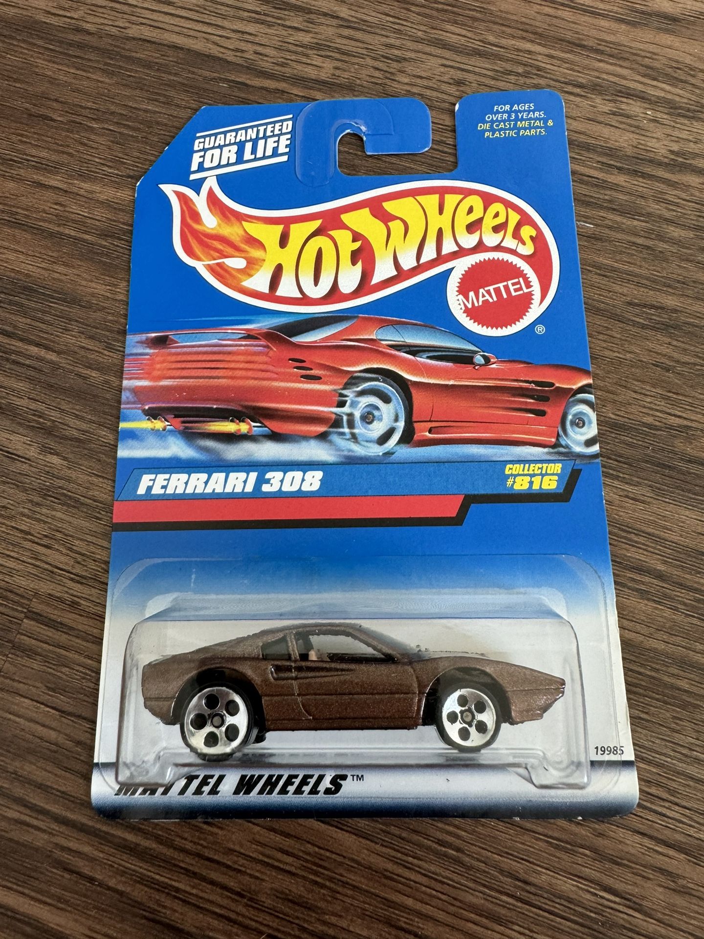 Hot Wheels Ferrari 308 816 1:64 Diecast