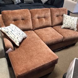 Absolutely Gorgeous Reversing Chaise Sectional! 