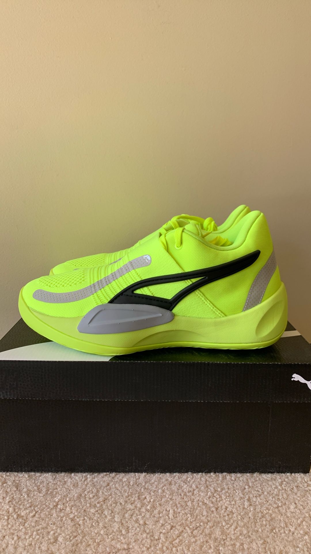 PUMA Rise Nitro Lime Squeeze Harbor Mist Men’s Size 9.5