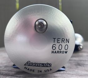 Accurate Tern 600 Narrow Star Drag Reel – Right hand – Made in USA