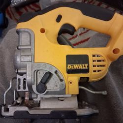 DeWalt 18v  Jigsaw Cordless with tilting level and dust blower