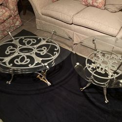 Cocktail and end Table
