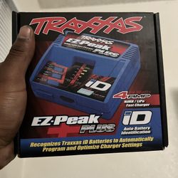 Traxxas Ez Peak Plus Charger 