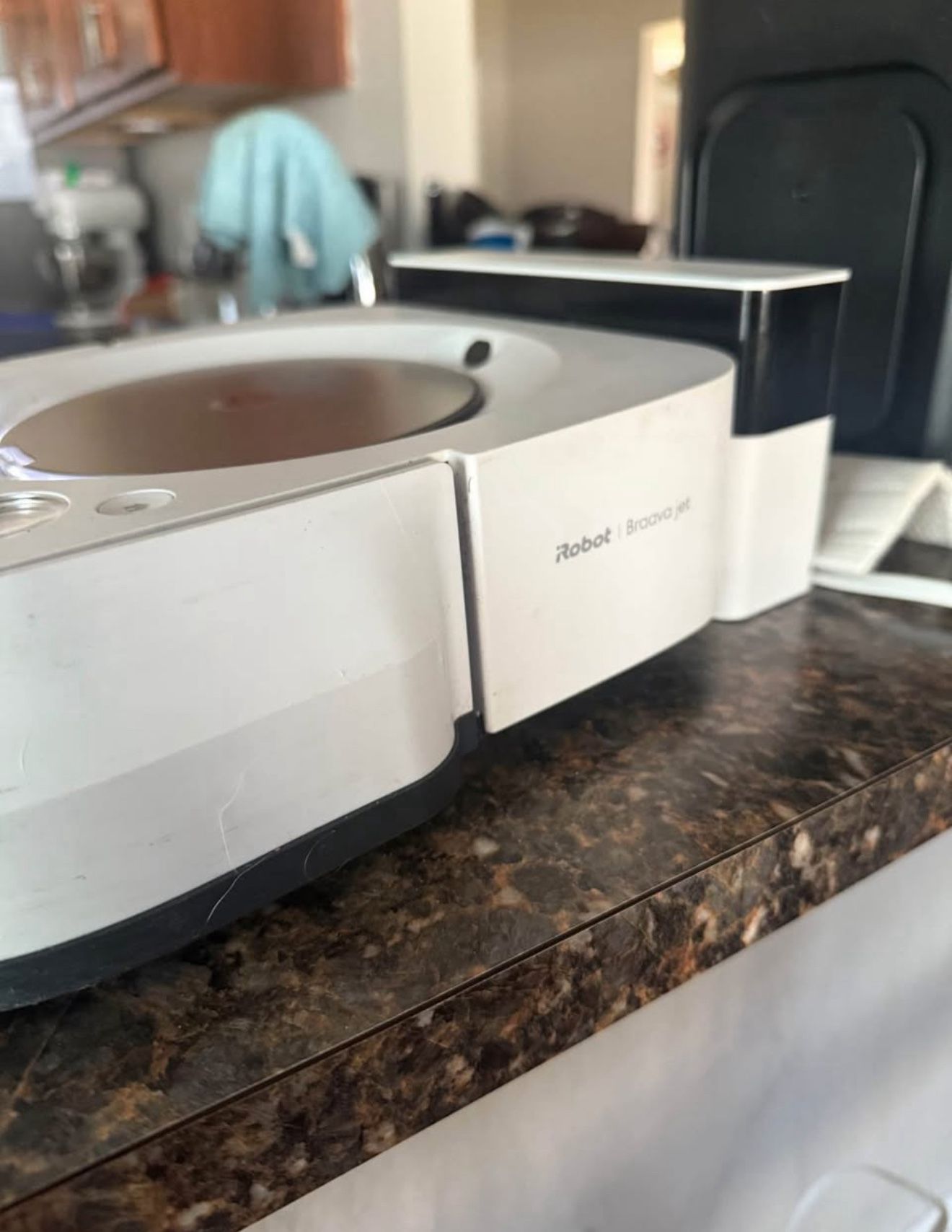 iRobot Roomba and Braava Jet Mop Robots