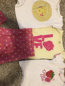 Girls size 5 short sleeve pajamas