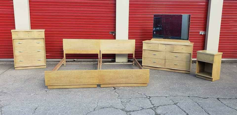 Vintage Midcentury MAINLINE by HOOKER Furniture Bedroom- Dresser, Mirror, Chest, Bed, Night Stand