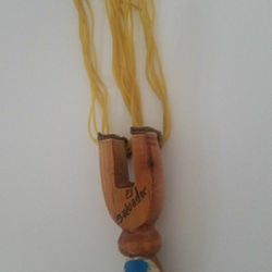 Salvadorean Slingshot