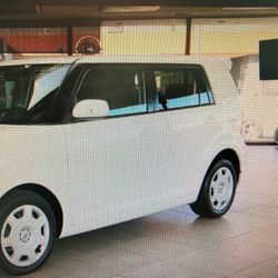Scion XB 2012