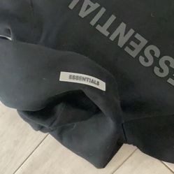 Essentials Hoodie Authentic Large 