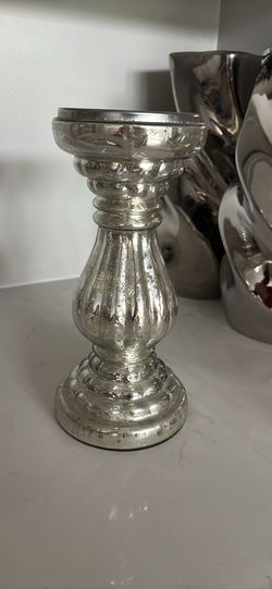 Set of 2 candle holders