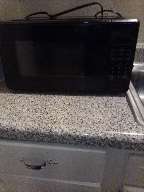 Nice New Microwave 