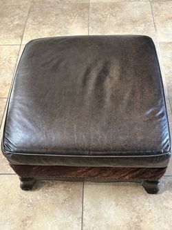 Sturdy yet Comfortable Ottoman