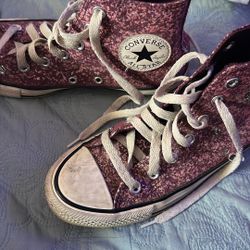 Women’s Size 7.5 Converse