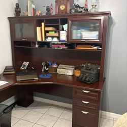 Office Desk