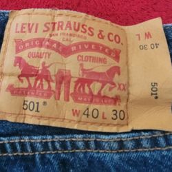  Levi Men's Jeans  