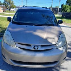 2007 Toyota Sienna