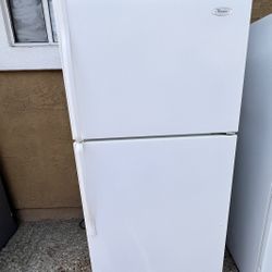Whirlpool refrigerator 