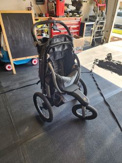 Running stroller