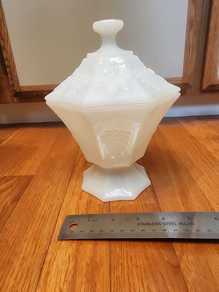 Anchor Hocking Octagon Milk Glass Grapes and Leaves Compote / Candy Dish With Lid
