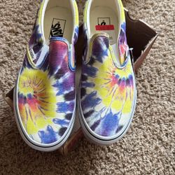 tie dye vans slip ons men 9.5 women’s 10.5