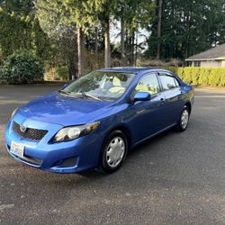 2009 Toyota Corolla CE 4-Door sedan 