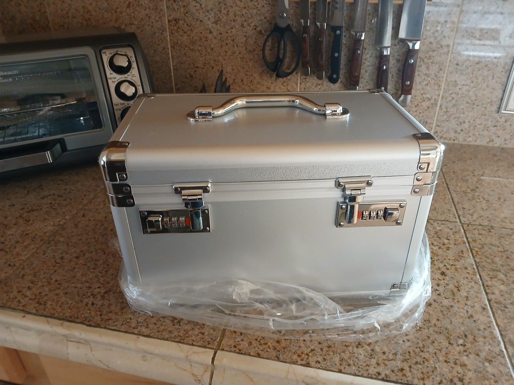 Lock Box ~ Aluminum ~ Lightweight ~13.4"D x 8.2"W x 7.6"H