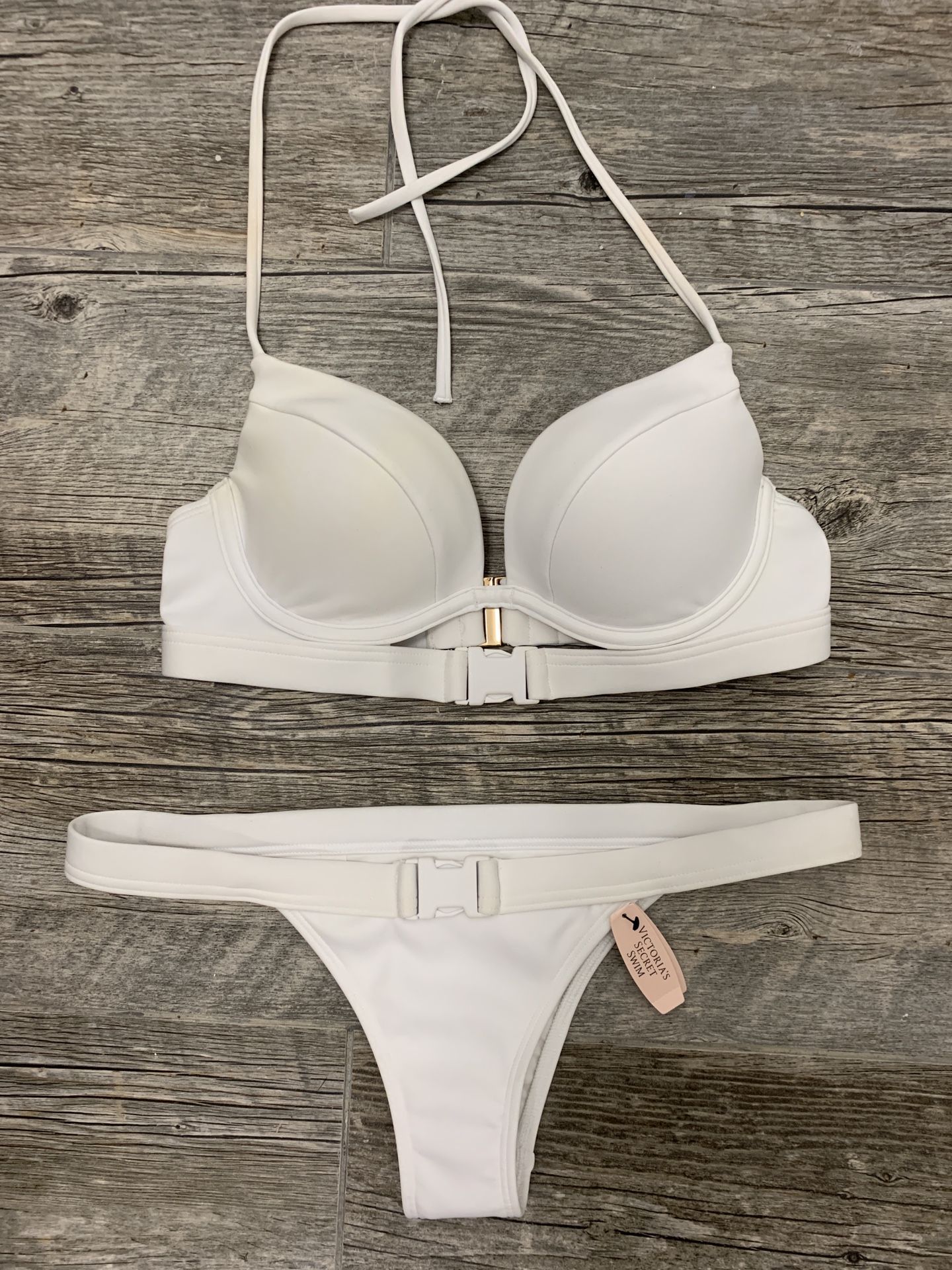 Victoria’s Secret bikini set