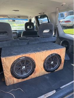 10’ subwoofers both Work