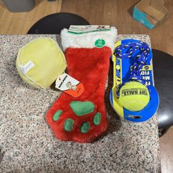 Pet Toys And Stoking 3 For $10