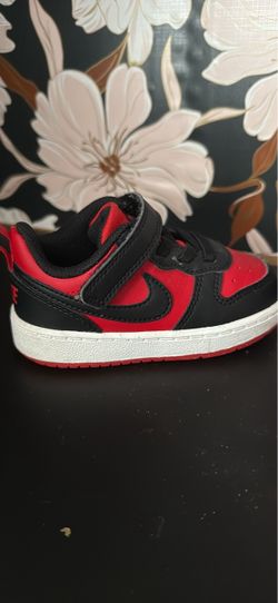 Baby nike size 6