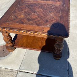 Coffee Table and  Side Table 