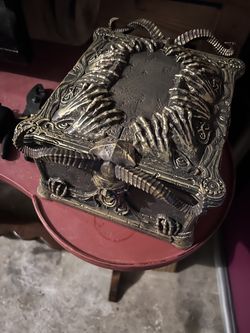 God of War 3 III Ultimate Edition Pandora’s Box Replica Only (Sony PS3)