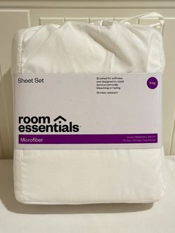 Room Essentials King Sheet All White 3-Pc Set: Microfiber, Soft, NEW