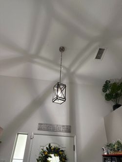 Light fixture
