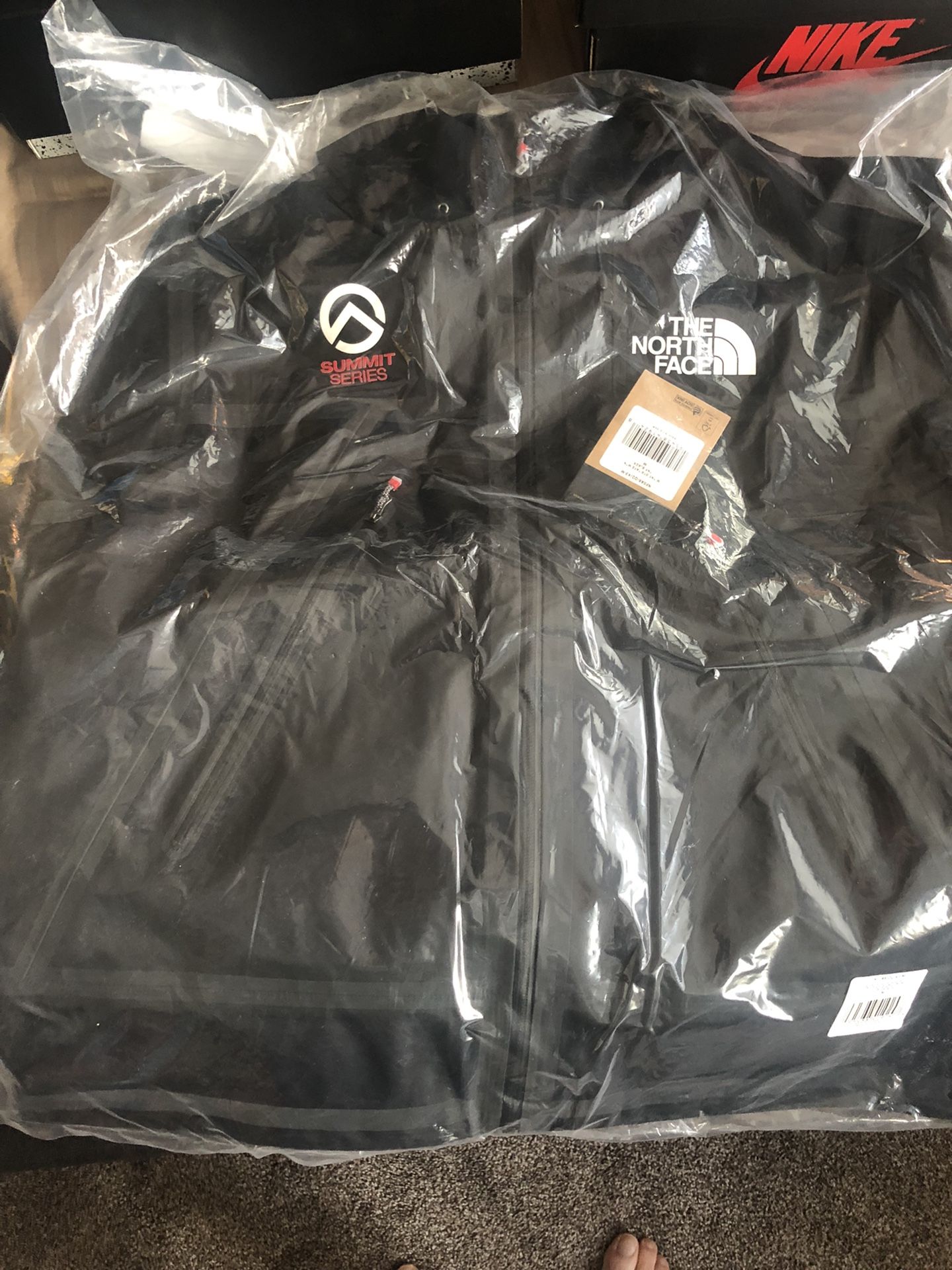 Supreme The North face Summit Series (Price Negotiable )