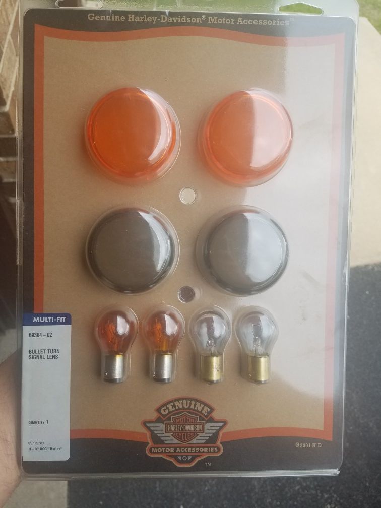 Harley Davidson Bullet Turn Signal Lens and Bulbs BRAND NEW